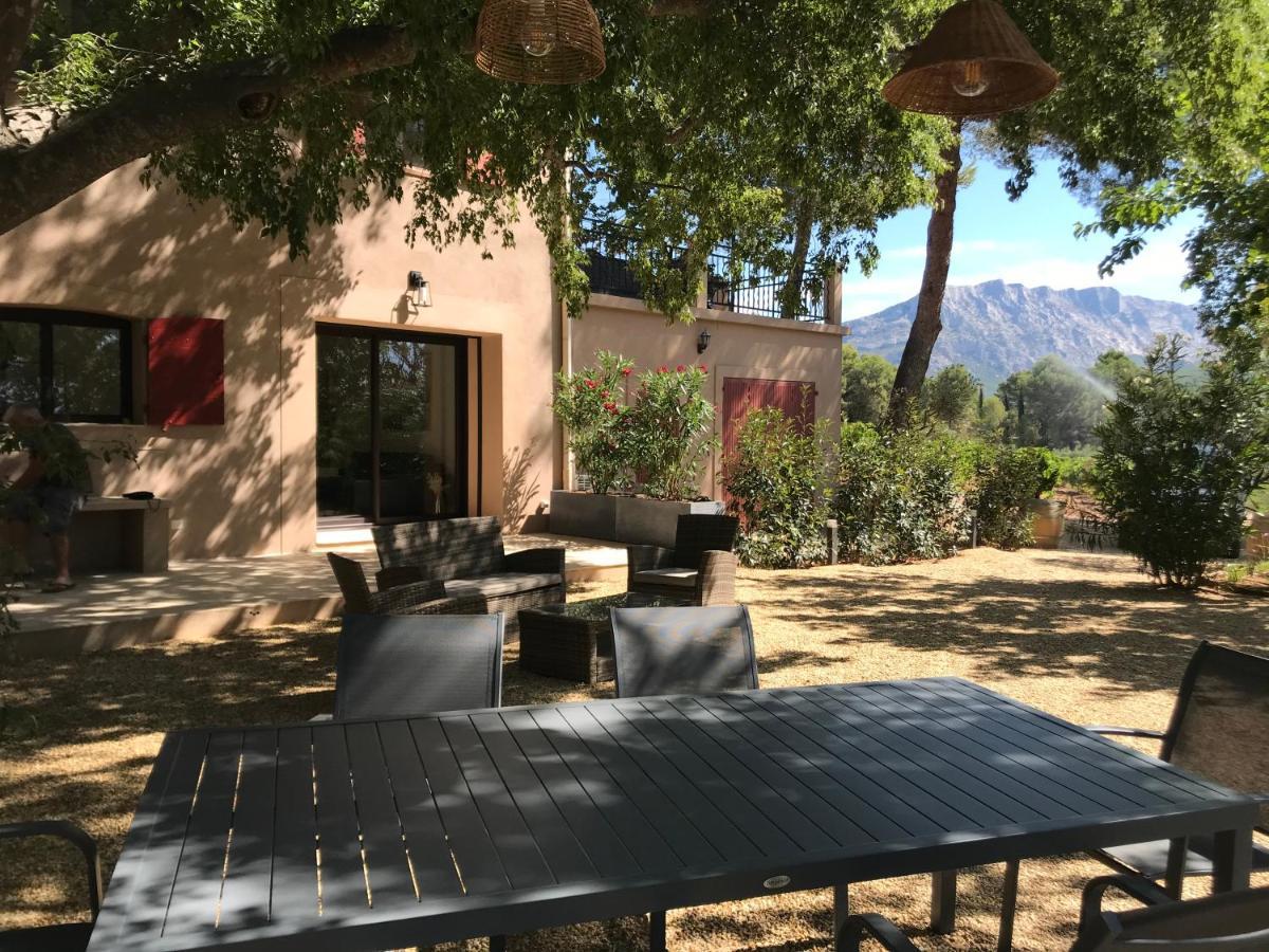 La Bastide - Le Grenache - Le Syrah Au Domaine Chateau Henri Bonnaud Le Tholonet Экстерьер фото